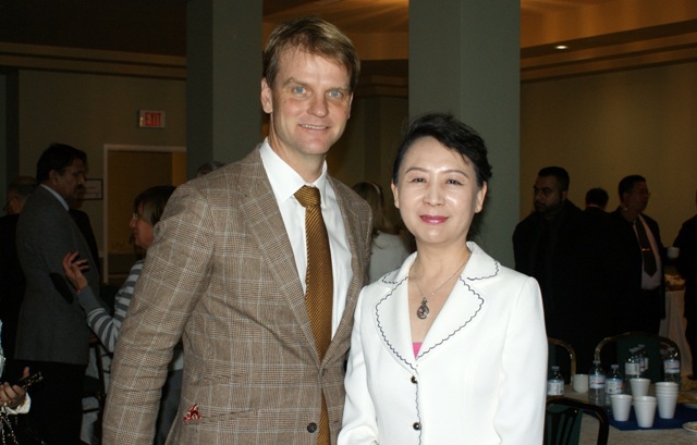 20141025 Canada's Minister for Immigration and FDC Chairperson, ShengXue